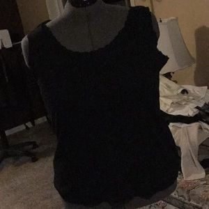 Simple black tank